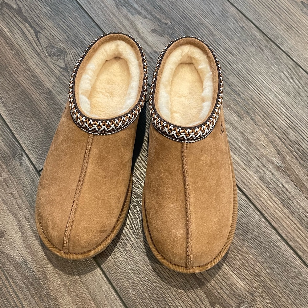 Brand New UGGs Tasman Slippers